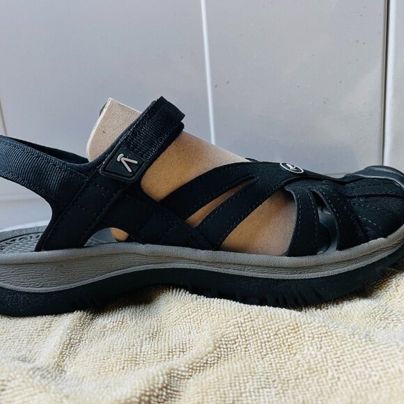 KEEN Women's Rose Sandals in Black/Neutral Gray - Picture 3 of 3